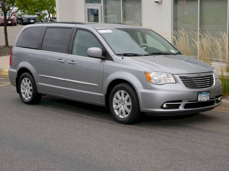 Used 2014 Chrysler Town & Country Touring Used 2014 Chrysler Town & Country Touring